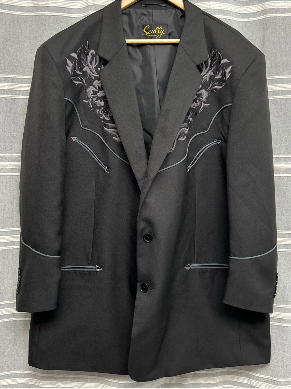 Scully Black Western Embroidered Sport Coat - Picture 5 of 16